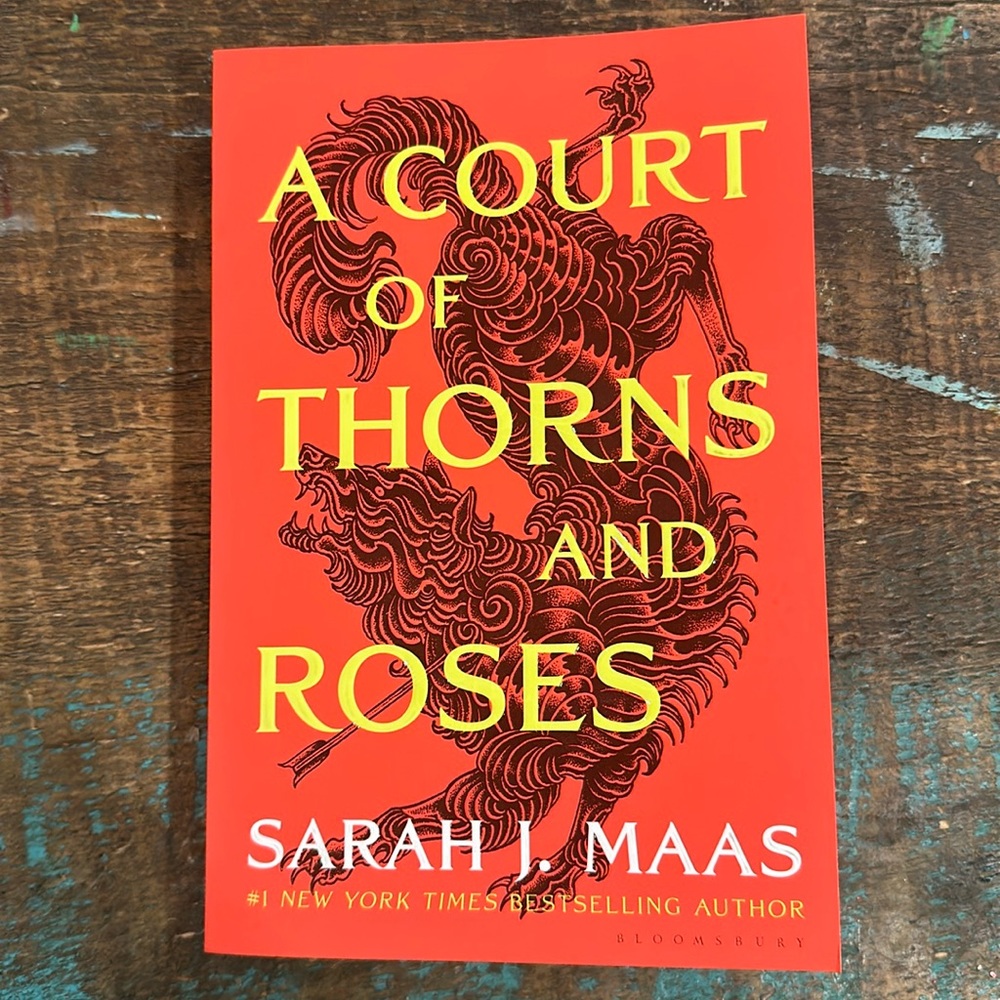 A Court of Thorns and Roses by Sarah J. Maas
